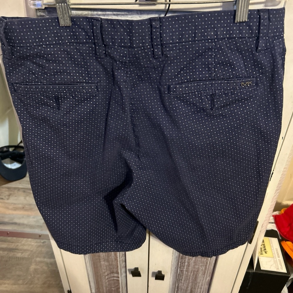 Michael Kors Navy and White Polka Dot Shorts size 32💕 - Picture 3 of 4